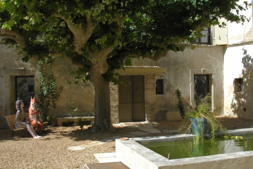 Fontaine renArt - b&b Provence